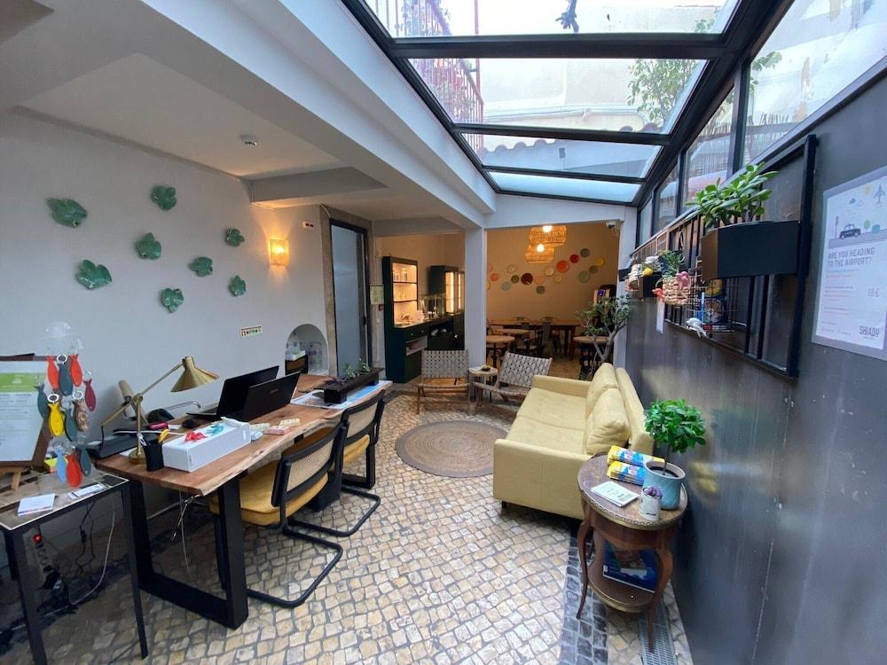 Casa Do Bairro By Shiadu Gasthof Lissabon